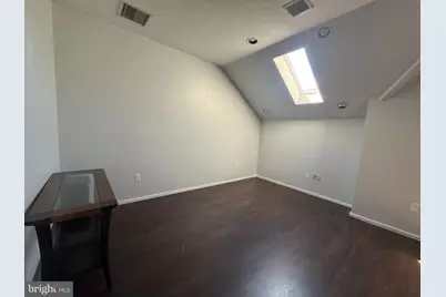 2581 E Chestnut Avenue #A8, Vineland, NJ 08361 - Photo 2