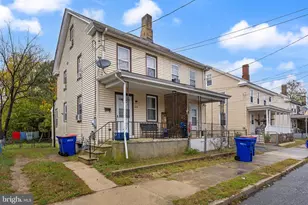 414 W Powell St, Millville, NJ 08332 - Photo 2