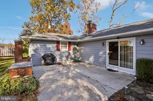 1562 Mosswood Dr, Vineland, NJ 08360 - Photo 4