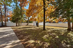 2551 Edna Dr, Vineland, NJ 08361 - Photo 32