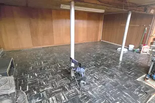 811 N 7th St, Millville, NJ 08332 - Photo 24