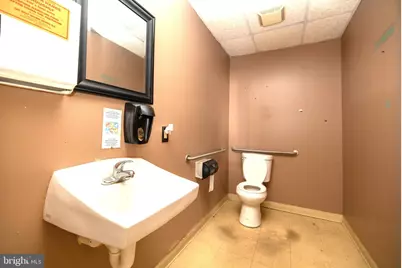 729 E Landis Avenue, Vineland, NJ 08360 - Photo 18