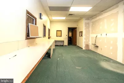 729 E Landis Avenue, Vineland, NJ 08360 - Photo 8