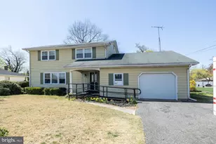1872 Galli Dr, Vineland, NJ 08361 - Photo 1