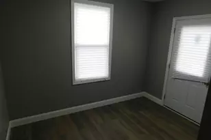 108 E Oak St, Millville, NJ 08332 - Photo 4