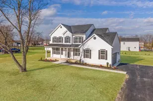 312 Cindy Dr, Vineland, NJ 08360 - Photo 1