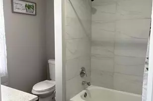 330 W Peach St, Vineland, NJ 08360 - Photo 30
