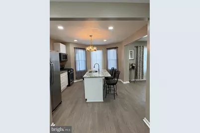 330 W Peach Street, Vineland, NJ 08360 - Photo 6