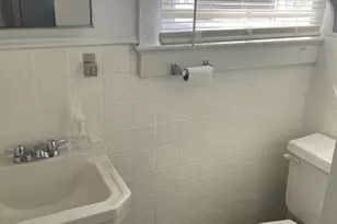 708 E Chestnut Ave, Vineland, NJ 08360 - Photo 16