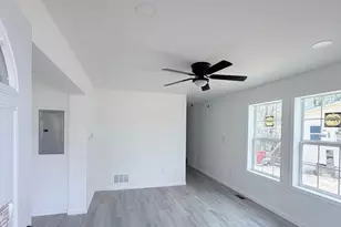 606 E Commerce St, Bridgeton, NJ 08302 - Photo 2