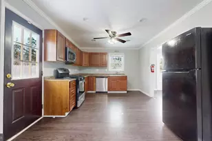 309 Columbine Ave, Millville, NJ 08332 - Photo 6