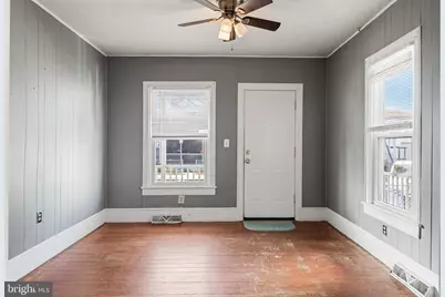 317 S 3rd Street, Millville, NJ 08332 - Photo 6