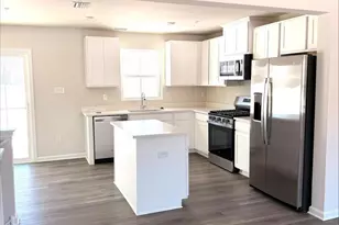 1180 Walnut Rd F32, Vineland, NJ 08360 - Photo 4