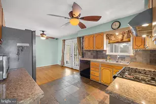 866 N Brewster Rd, Vineland, NJ 08361 - Photo 20