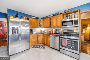 712 Cherry St, Millville, NJ 08332 - Photo 8