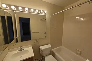 2139 E Chestnut Ave, Vineland, NJ 08361 - Photo 14
