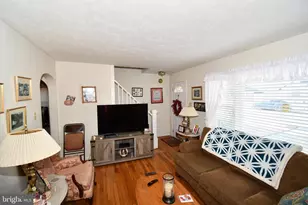 213 N 12th St N N, Millville, NJ 08332 - Photo 8