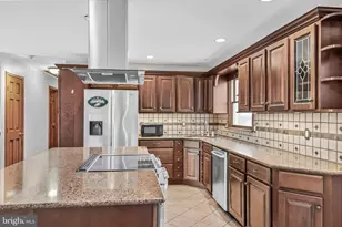 2386 Monroe Ave, Vineland, NJ 08361 - Photo 8