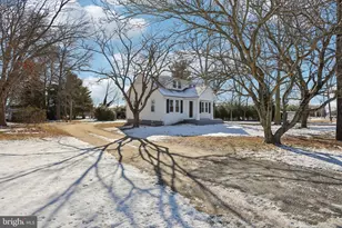 2559 Cedar St, Millville, NJ 08332 - Photo 2