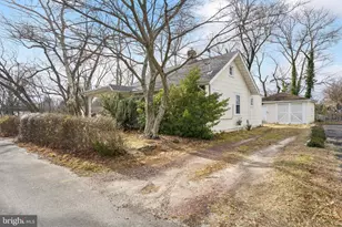 554 N 3rd St, Vineland, NJ 08360 - Photo 4