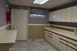 10 E Broad St, Millville, NJ 08332 - Photo 28