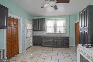 32 S Myrtle St, Vineland, NJ 08360 - Photo 10