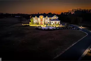 4491 E Chestnut Ave, Vineland, NJ 08361 - Photo 2