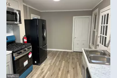 223 S 4th St S S, Millville, NJ 08332 - Photo 8