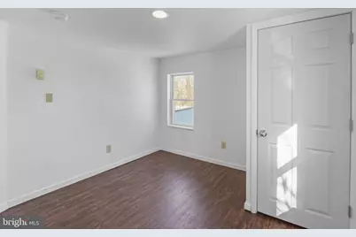 520 E Grape Street, Vineland, NJ 08360 - Photo 20