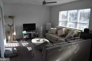1964 E Oak Rd, Vineland, NJ 08361 - Photo 2