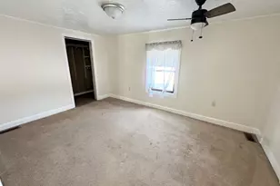 129 Rogers Ave, Millville, NJ 08332 - Photo 18