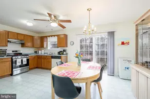 14 Emily Dr, Millville, NJ 08332 - Photo 2