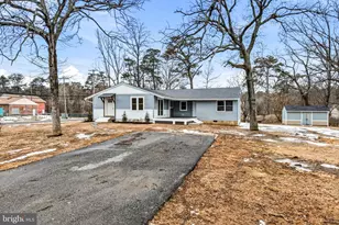 2356 Weymouth Rd, Vineland, NJ 08344 - Photo 2