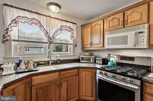 43 Vassar Pl, Vineland, NJ 08360 - Photo 6