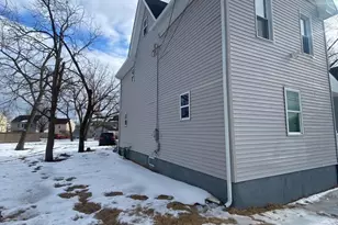 117 W Foundry St, Millville, NJ 08332 - Photo 2