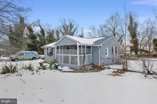 127 Pamphylia Ave, Bridgeton, NJ 08302 - Photo 1