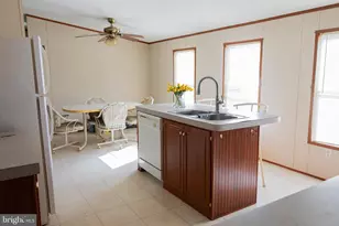 800 College Dr, Vineland, NJ 08360 - Photo 6