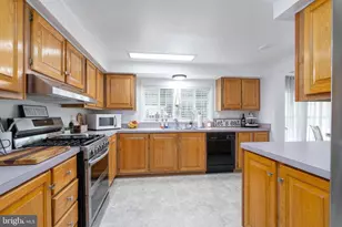 1616 Pennsylvania Ave, Vineland, NJ 08361 - Photo 8