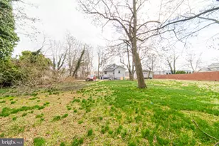 426 W Peach St, Vineland, NJ 08360 - Photo 2