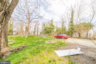 426 W Peach St, Vineland, NJ 08360 - Photo 14