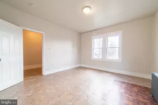 426 W Peach St, Vineland, NJ 08360 - Photo 10