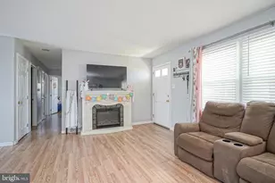 2432 S Brookfield St, Vineland, NJ 08361 - Photo 4