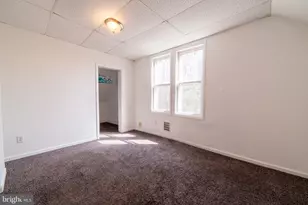 34 Avon Pl, Vineland, NJ 08360 - Photo 4