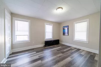 817 E Pear Street, Vineland, NJ 08360 - Photo 4