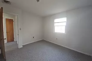 415 Carlton Ave, Millville, NJ 08332 - Photo 14