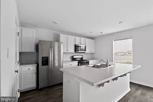 913 MacArthur Dr, Bridgeton, NJ 08302 - Photo 14