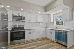 513 E Mulberry St, Millville, NJ 08332 - Photo 10