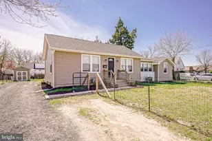 105 Oxford St, Vineland, NJ 08360 - Photo 2