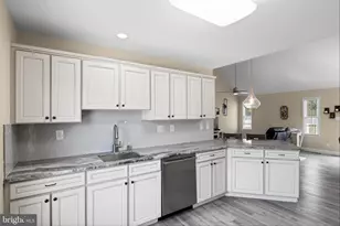 1279 Livia Ln, Vineland, NJ 08360 - Photo 18