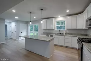 5662 Yale Ave, Millville, NJ 08332 - Photo 4
